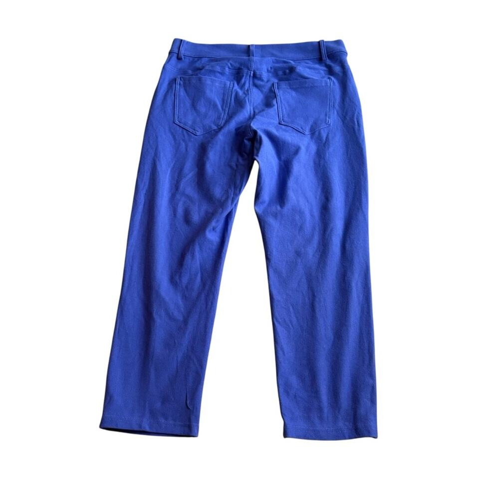 Yelete Solid Straight Leg Crop Pants - Picture 3 of 8
